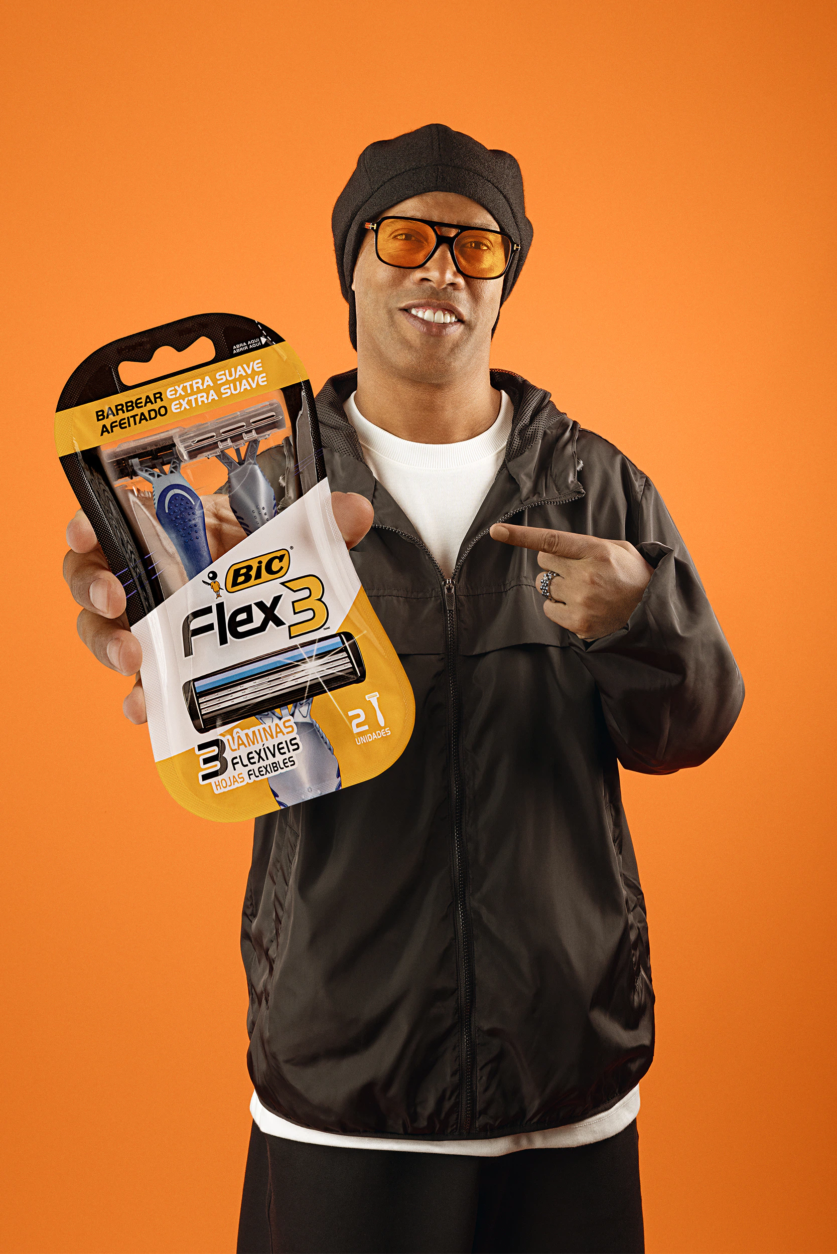 Bic 14.03 – Felps7199_RONALDINHO_RGB
